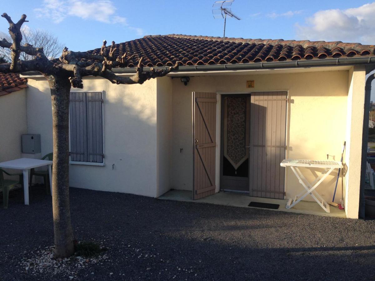 Residence Les Plus Pres Jonzac Luaran gambar