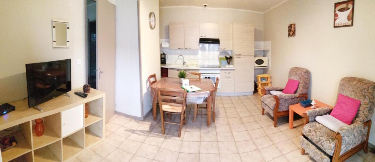 Residence Les Plus Pres Jonzac Luaran gambar
